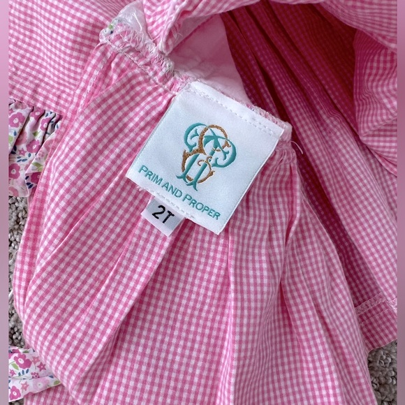 Prim & Proper Checkered Top - Picture 2 of 4